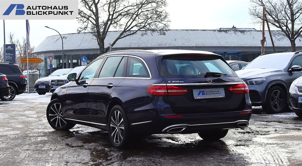Mercedes-Benz E 300 2021