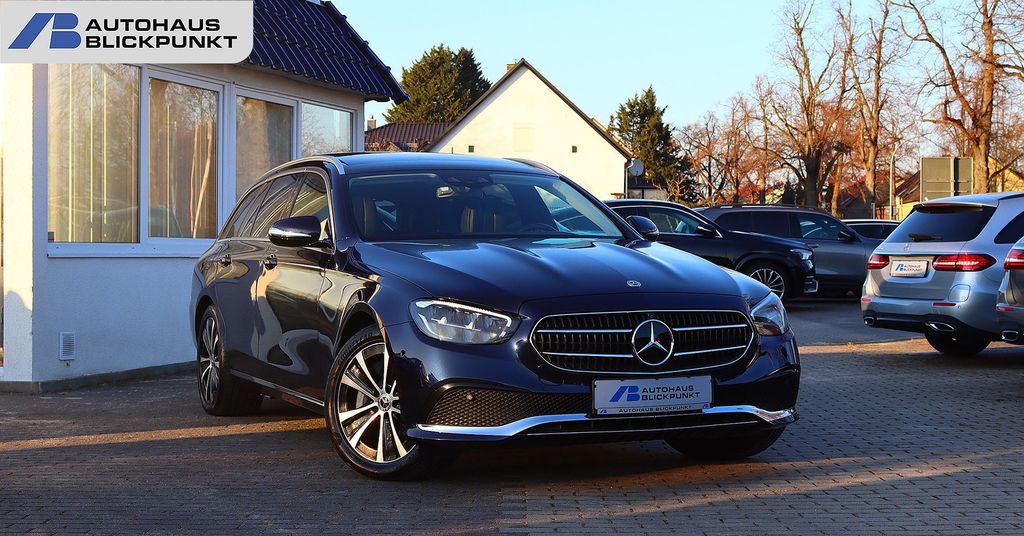 Mercedes-Benz E 300 2022