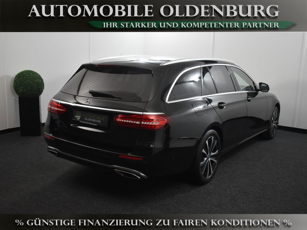 Mercedes-Benz E 300 2022