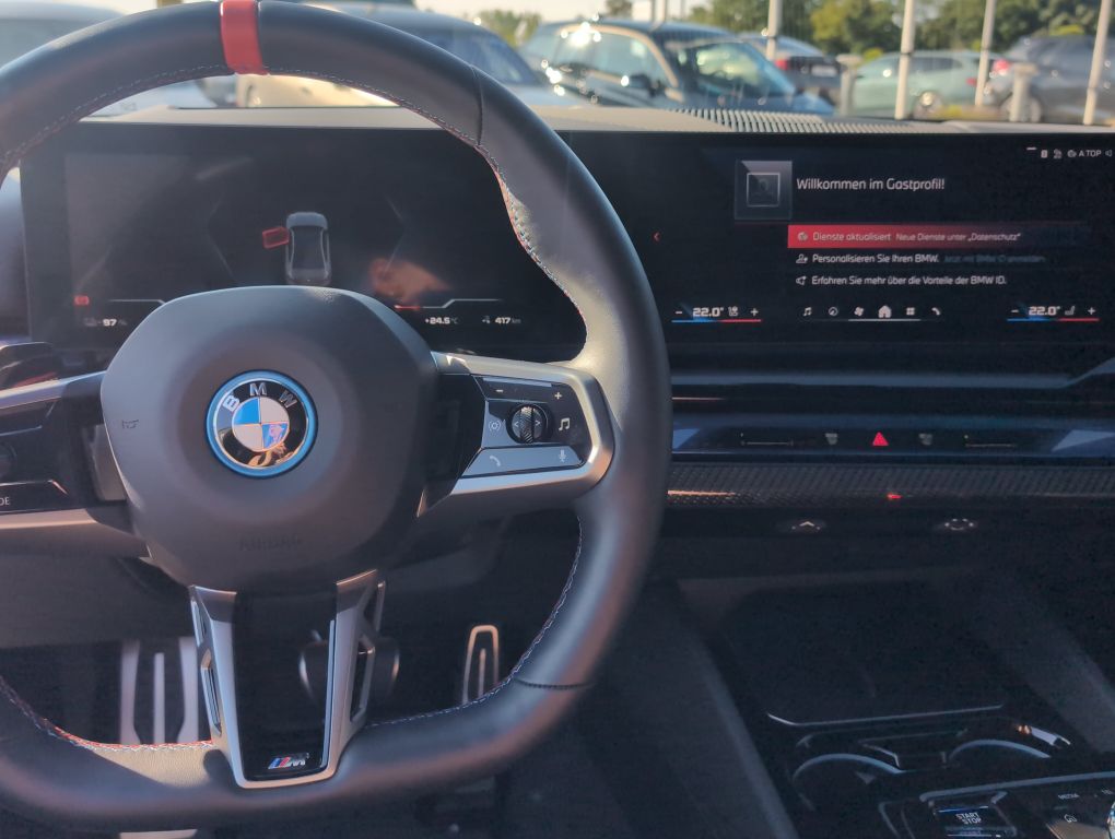 BMW i5 2024