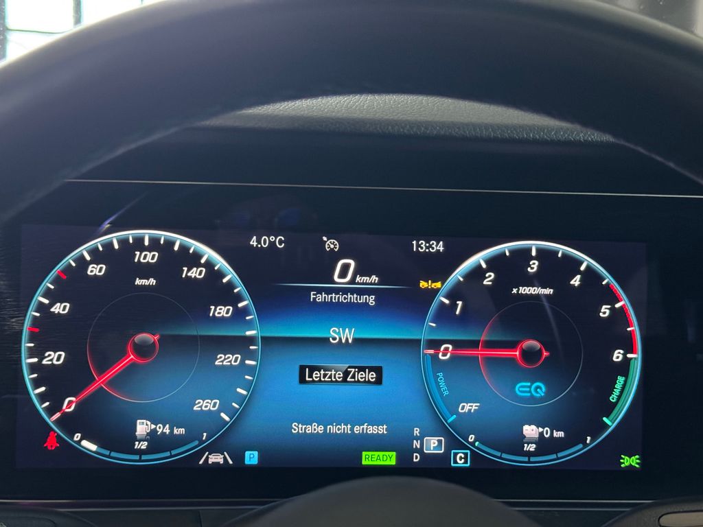 Mercedes-Benz E 300 2022