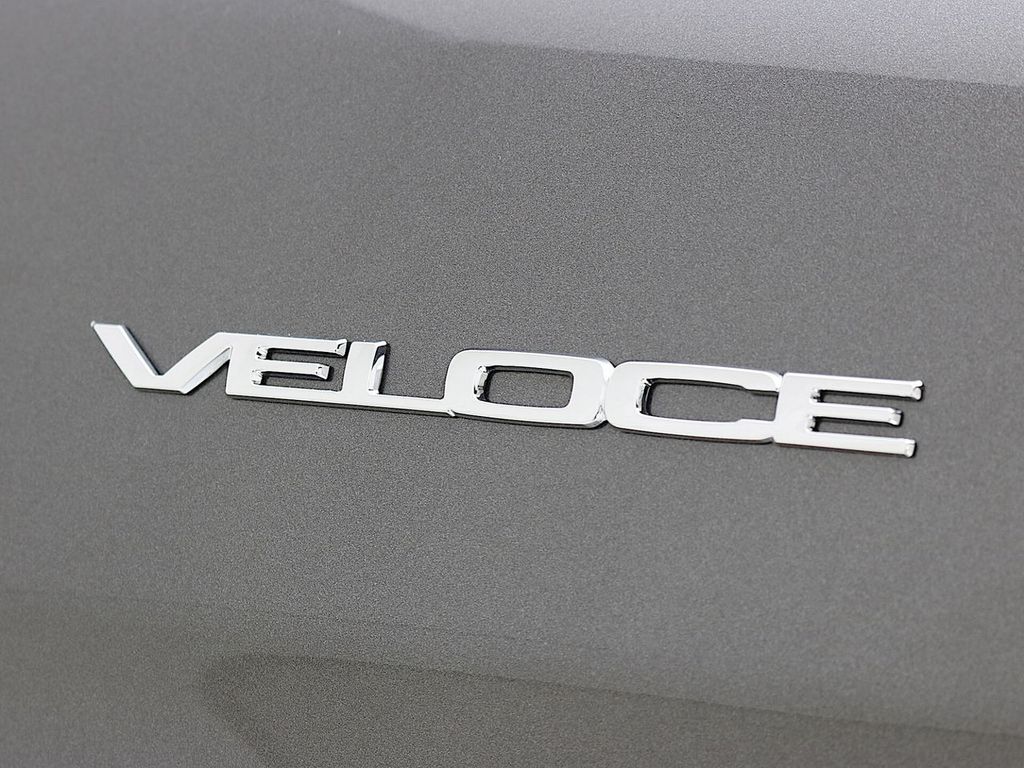 Alfa Romeo Stelvio 2023