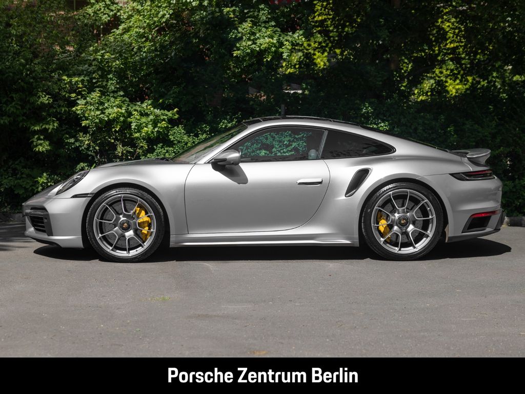 Porsche 992 2021