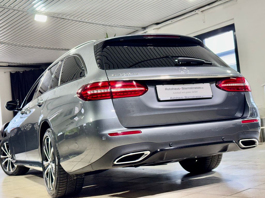 Mercedes-Benz E 300 2022