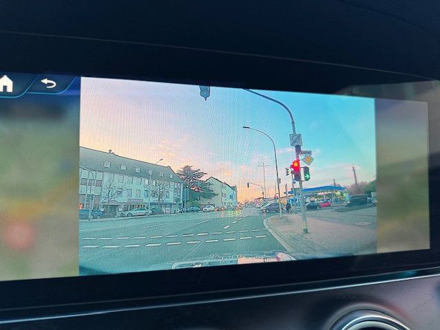 Mercedes-Benz E 300 2022