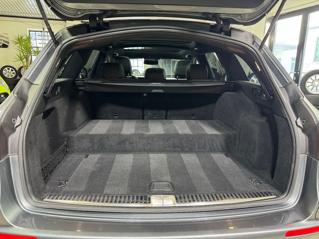 Mercedes-Benz E 300 2022