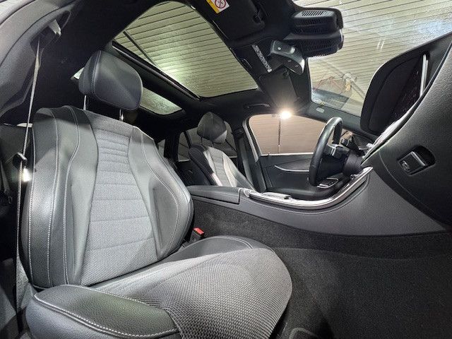 Mercedes-Benz E 300 2022