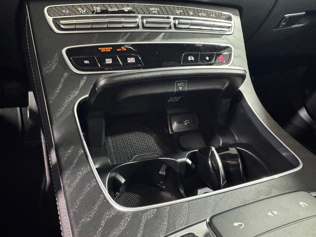 Mercedes-Benz E 300 2022