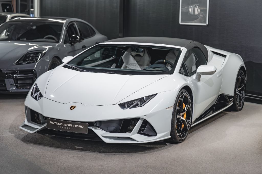 Lamborghini Huracán 2022