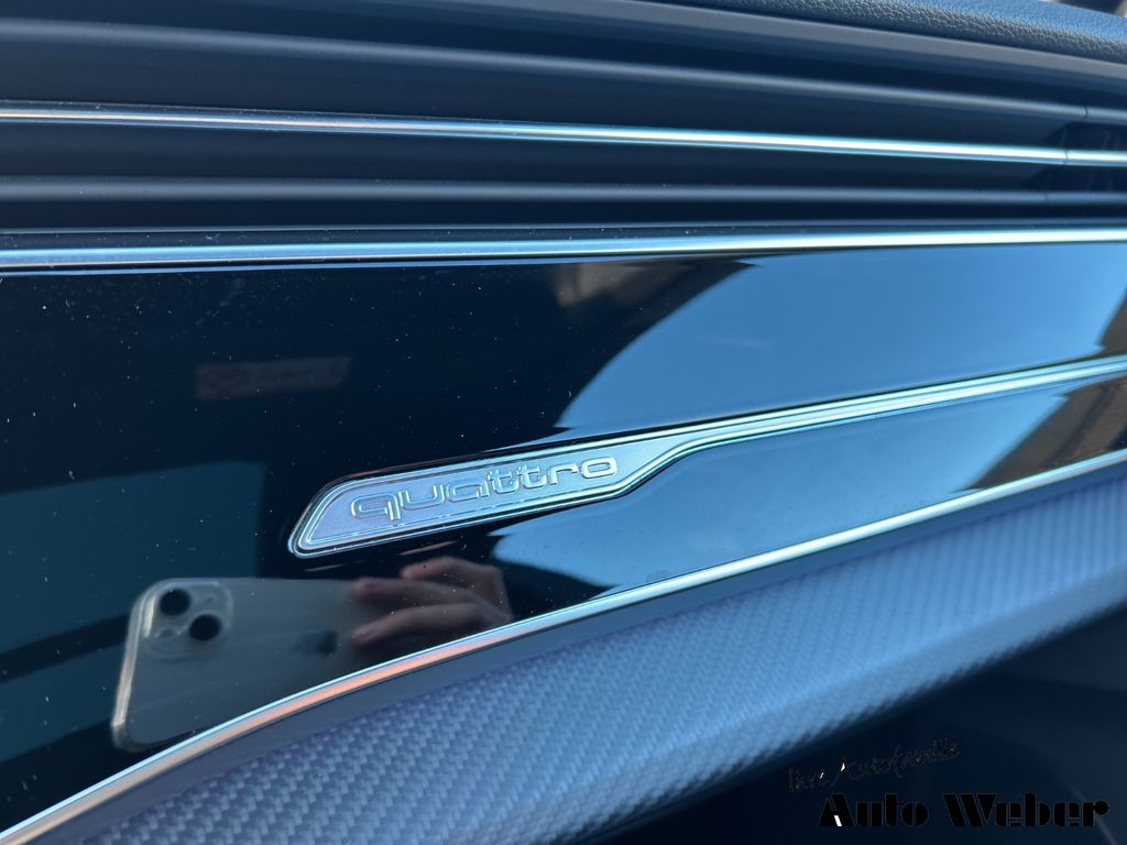 Audi SQ8 2024