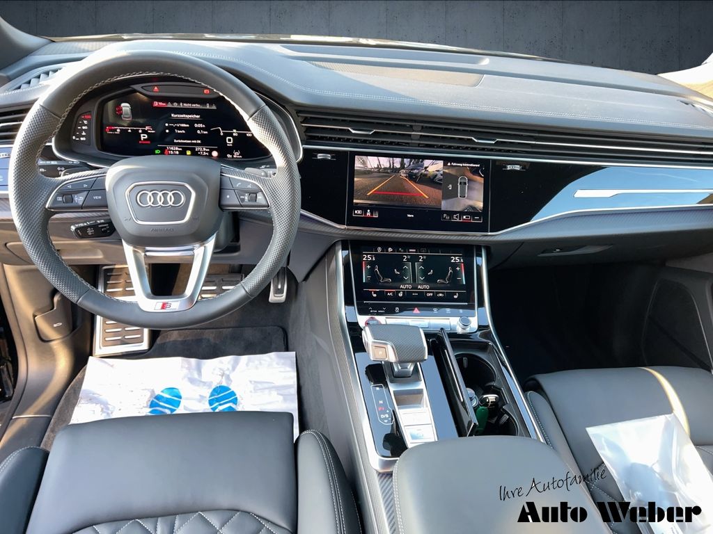 Audi SQ8 2024