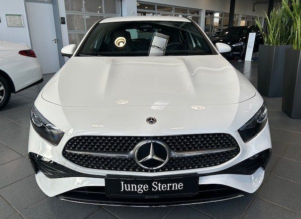 Mercedes-Benz A 220 2024