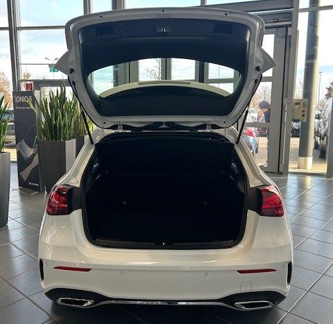 Mercedes-Benz A 220 2024