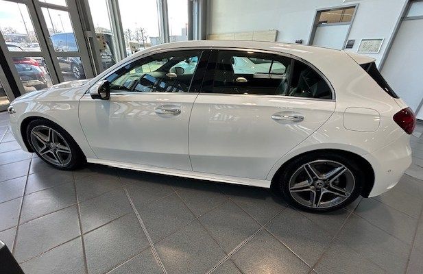 Mercedes-Benz A 220 2024