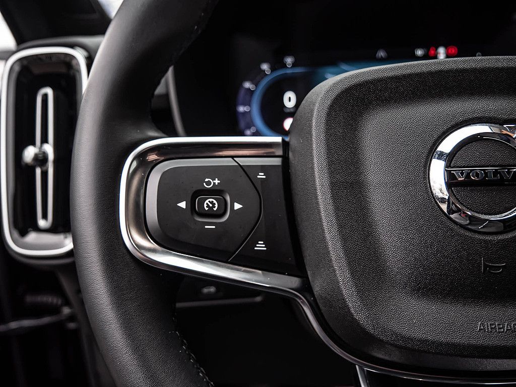 Volvo XC40 2022