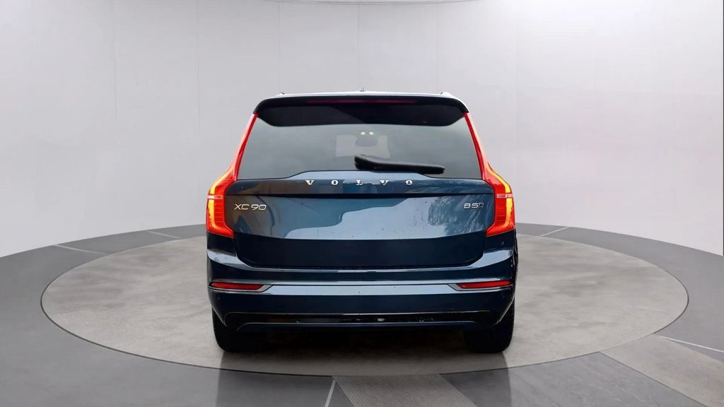 Volvo XC90 2023