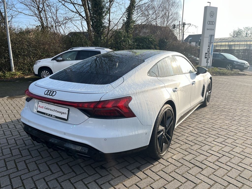 Audi e-tron GT 2023