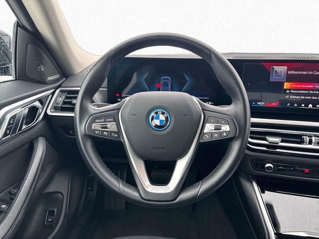 BMW i4 2023