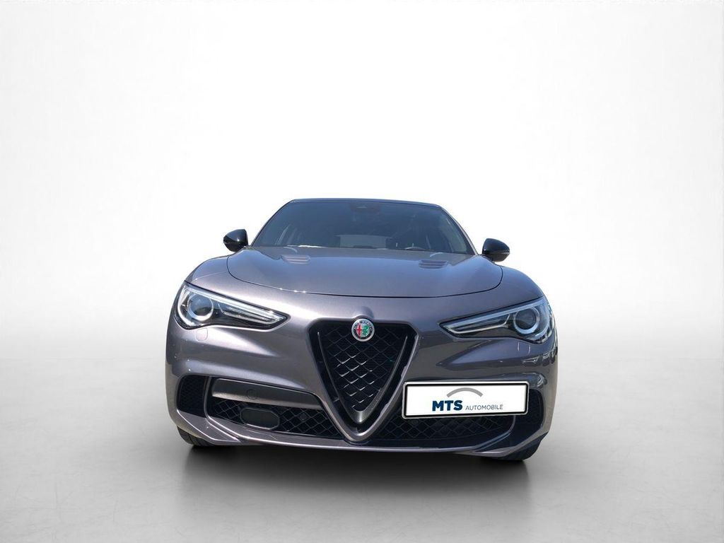 Alfa Romeo Stelvio 2022