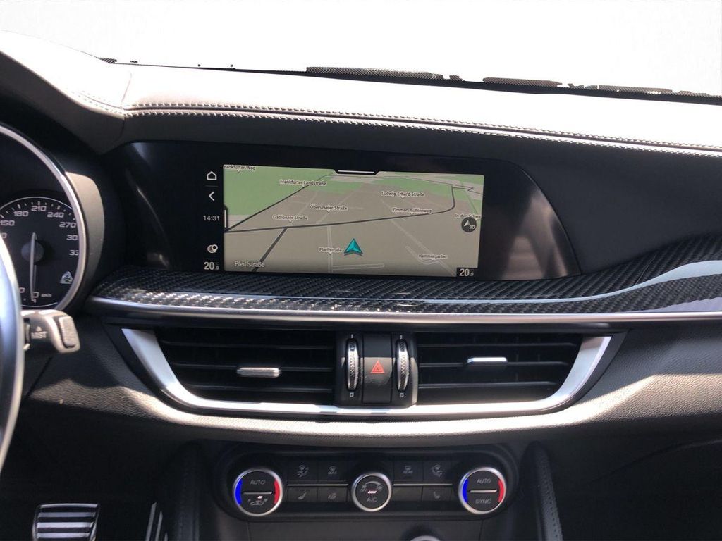 Alfa Romeo Stelvio 2022