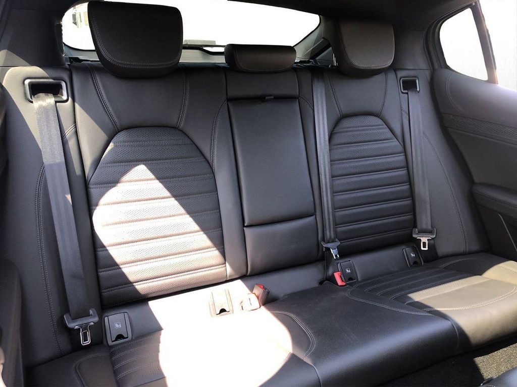 Alfa Romeo Stelvio 2022