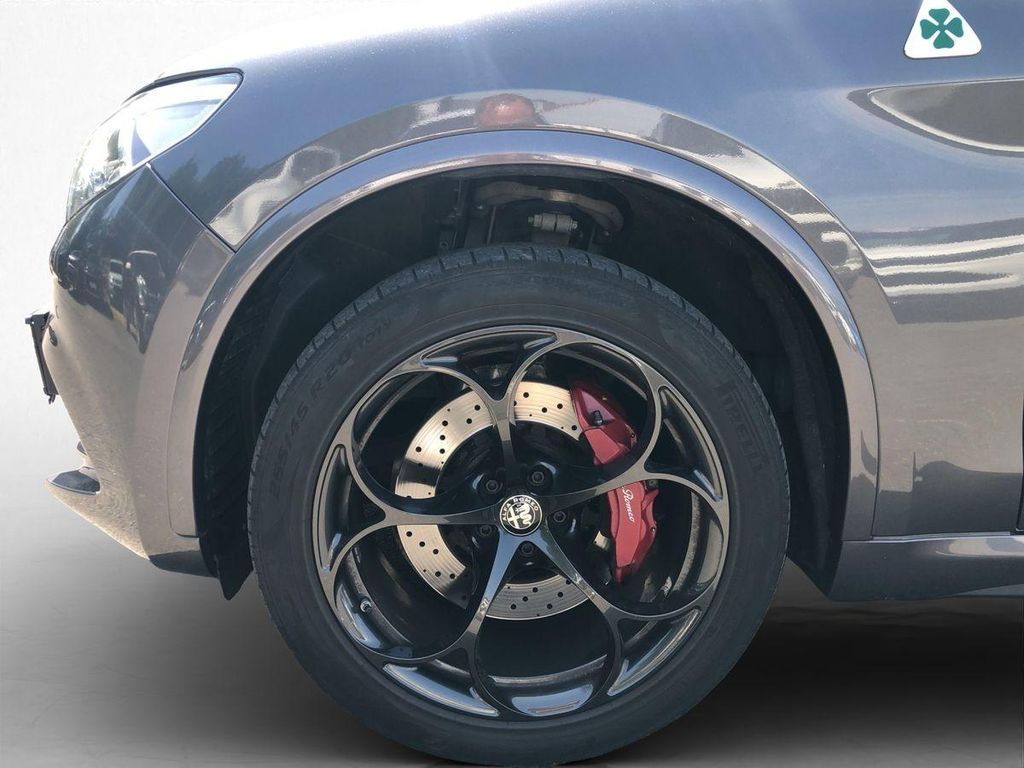 Alfa Romeo Stelvio 2022