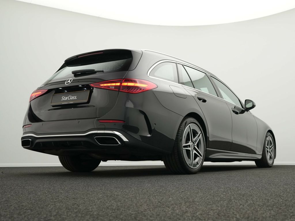 Mercedes-Benz C 300 2025