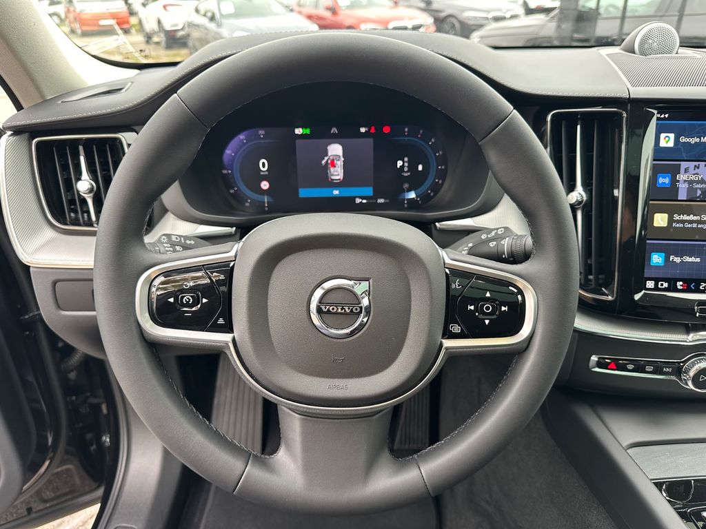 Volvo XC60 2022