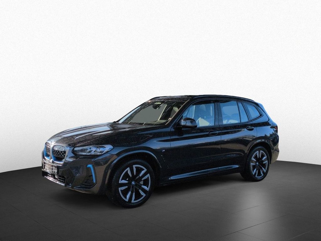 BMW iX3 2023