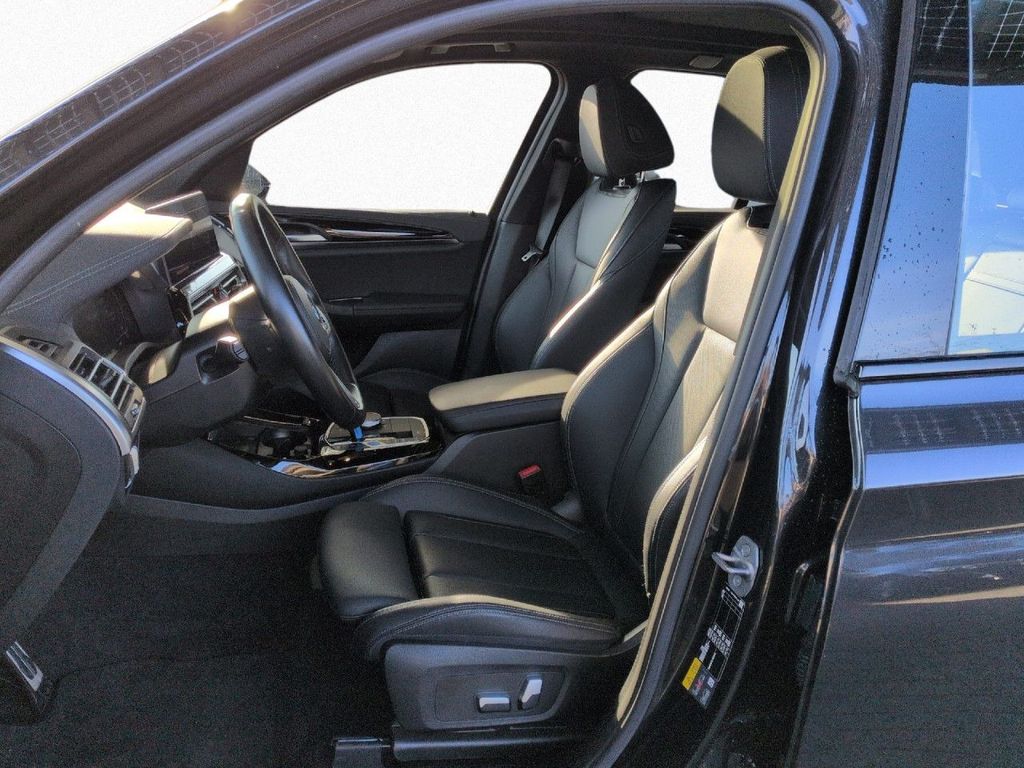 BMW iX3 2023