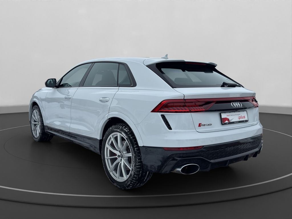 Audi RSQ8 2023