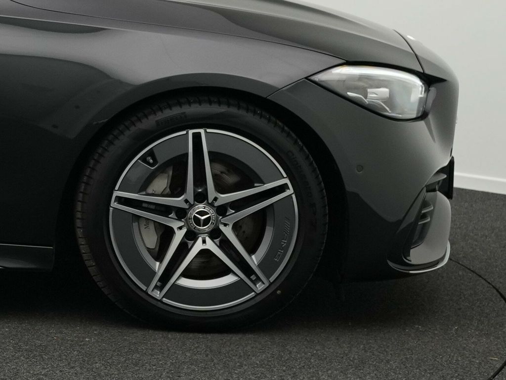 Mercedes-Benz C 300 2025