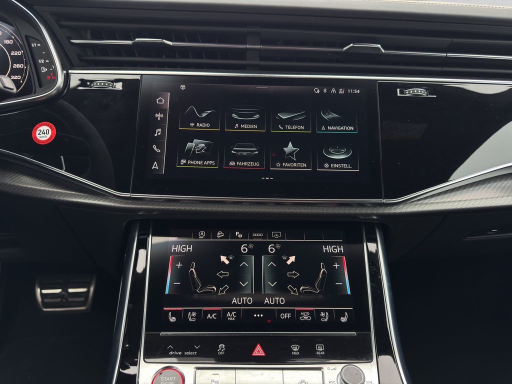 Audi RSQ8 2023