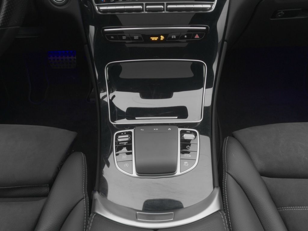 Mercedes-Benz CLA 200 2025