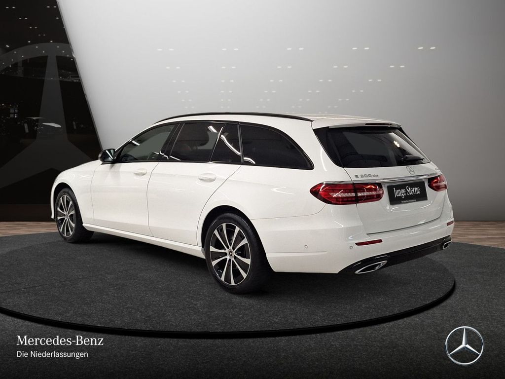 Mercedes-Benz E 300 2022