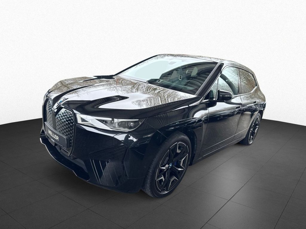 BMW iX 2023