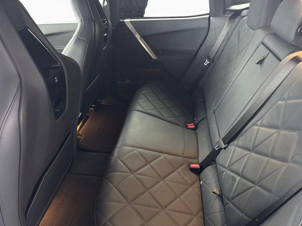 BMW iX 2023
