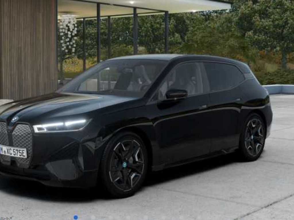 BMW iX 2023