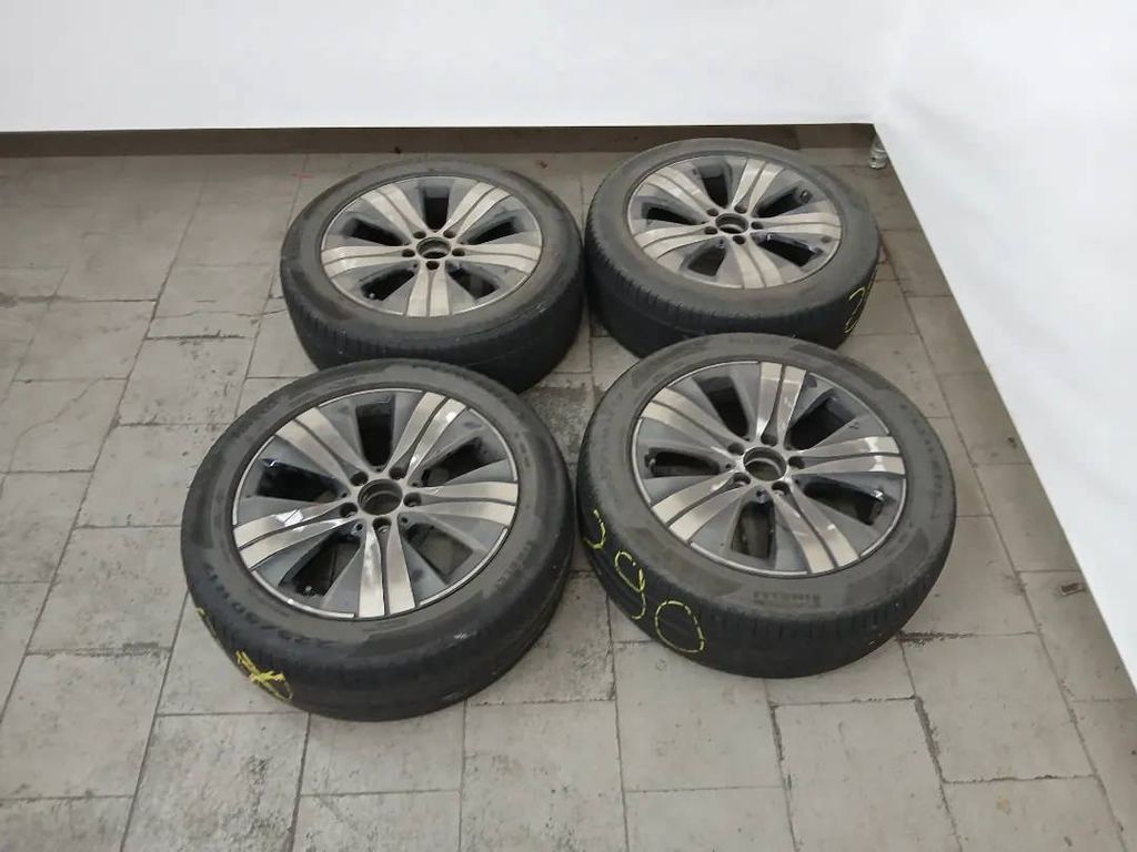 Mercedes-Benz C 200 2023