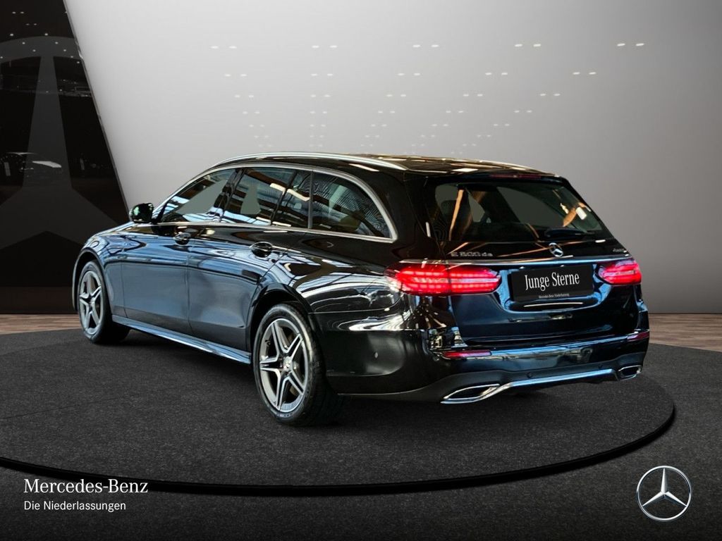 Mercedes-Benz E 300 2022