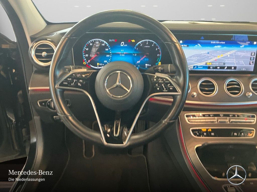 Mercedes-Benz E 300 2022