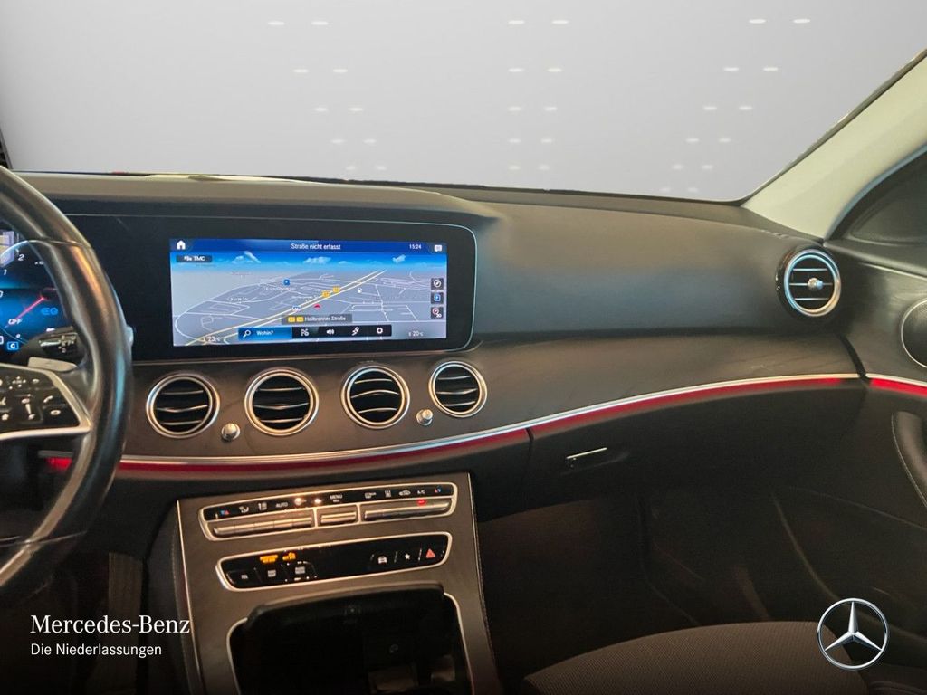 Mercedes-Benz E 300 2022