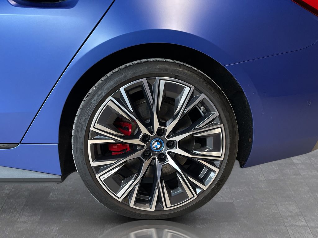 BMW i4 2022