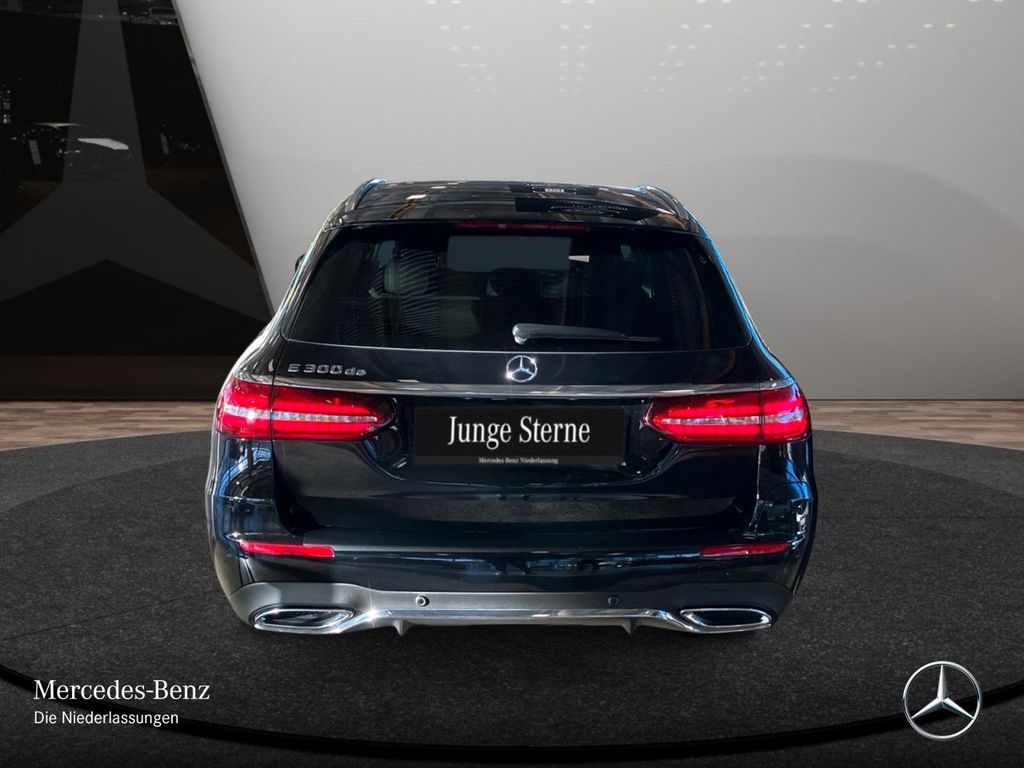 Mercedes-Benz E 300 2022
