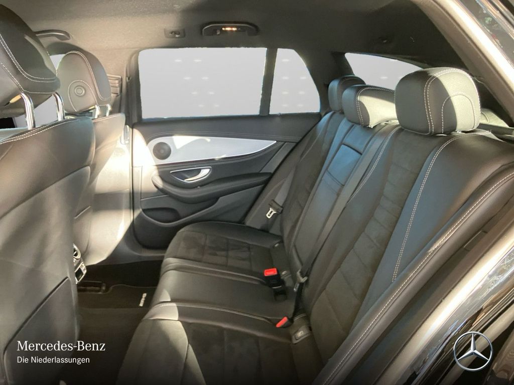 Mercedes-Benz E 300 2022