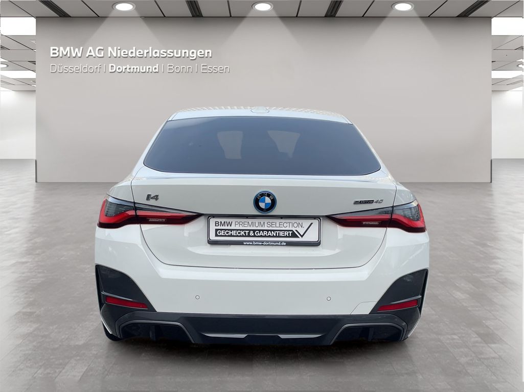 BMW i4 2023