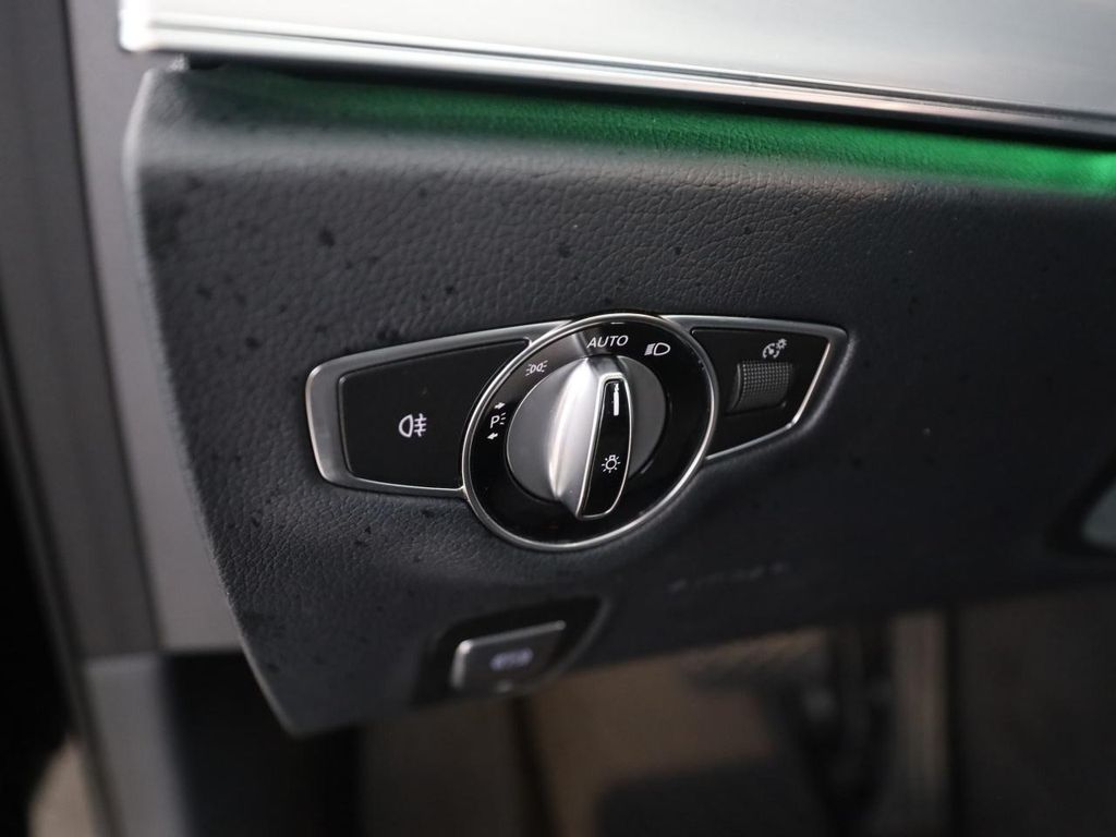 Mercedes-Benz E 300 2020