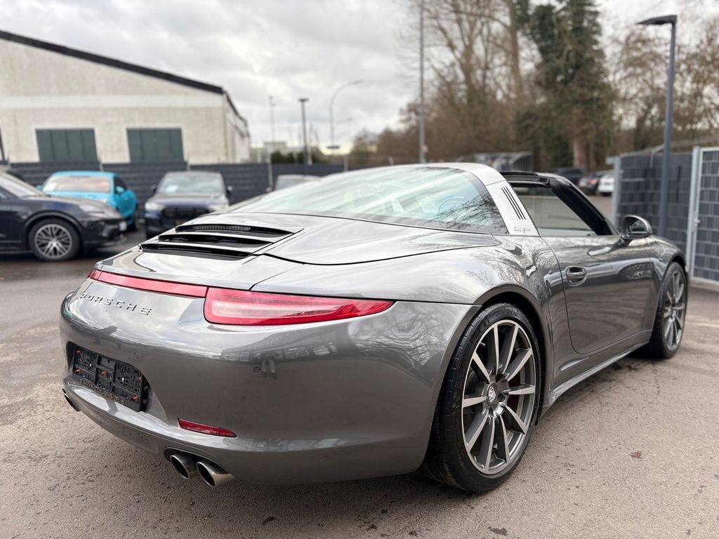 Porsche 991 2015