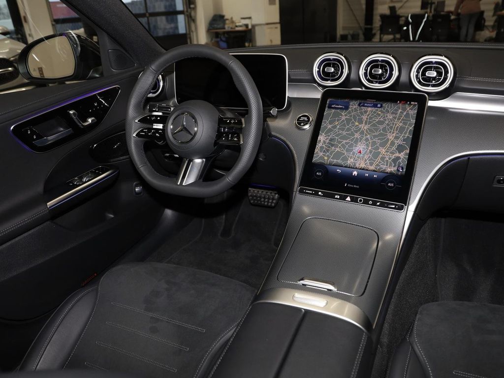 Mercedes-Benz C 200 2025