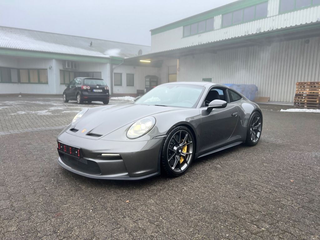 Porsche 992 2024